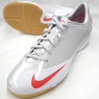 nike_veloci